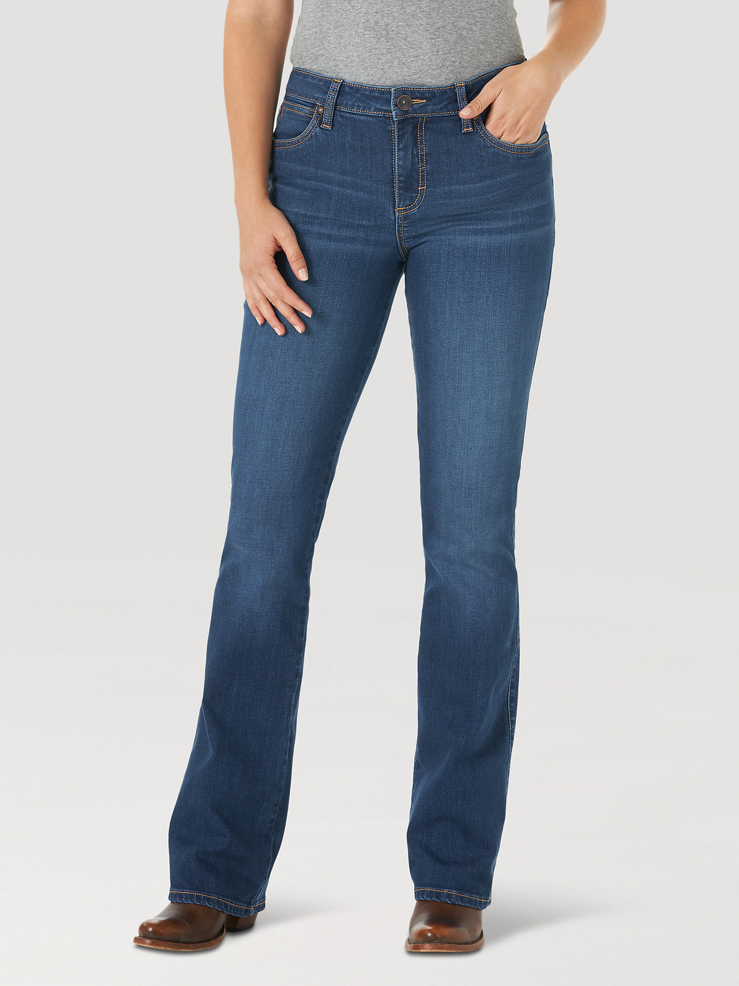 Aura from the Women at Wrangler® Instantly Slimming™ Jean in Jennifer main view