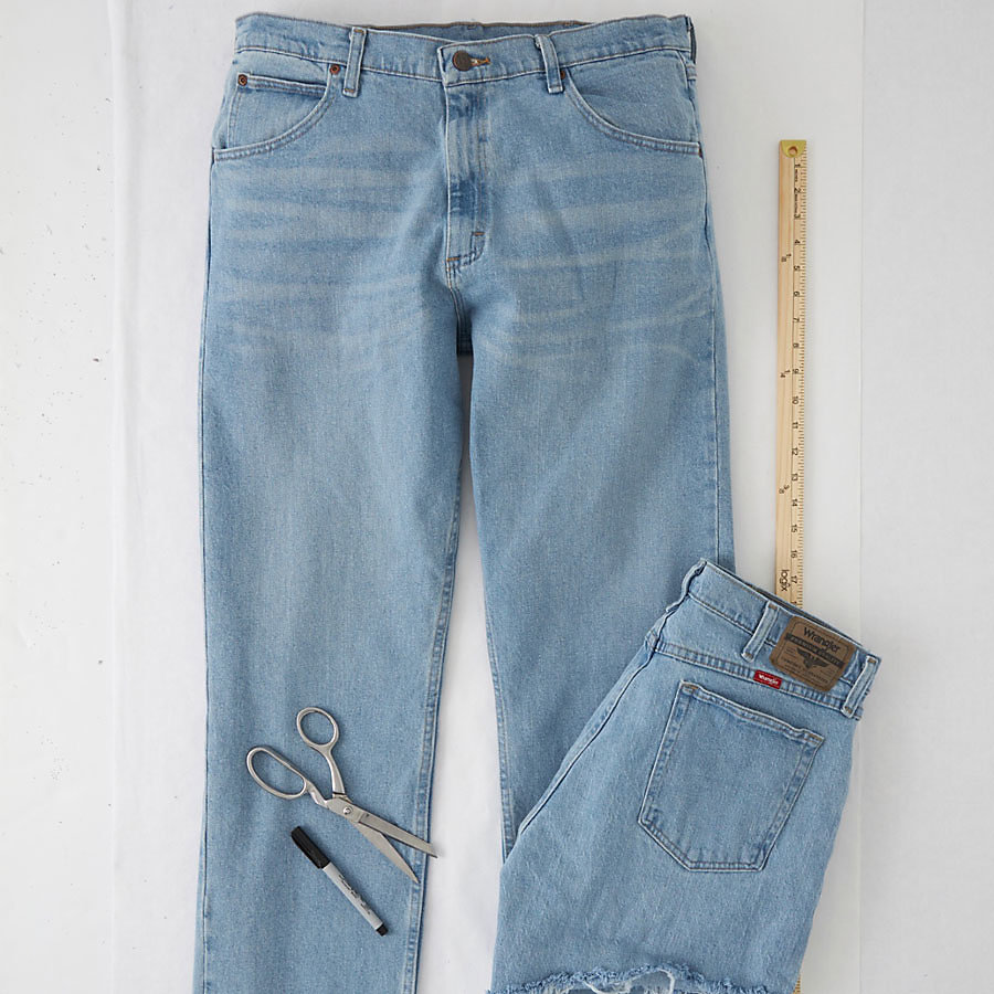 Wrangler Jeans & Scissors